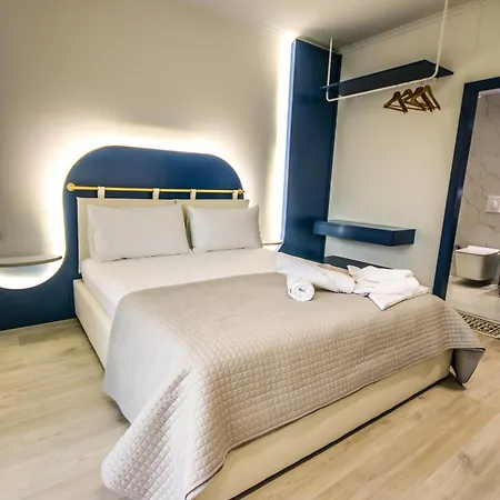 Inn Bay View Himare
